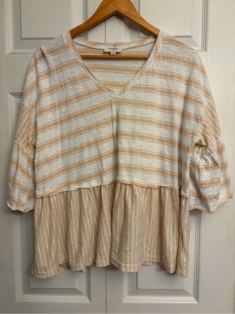 Umgee Cream & Tan Striped Peplum V-Neck Top